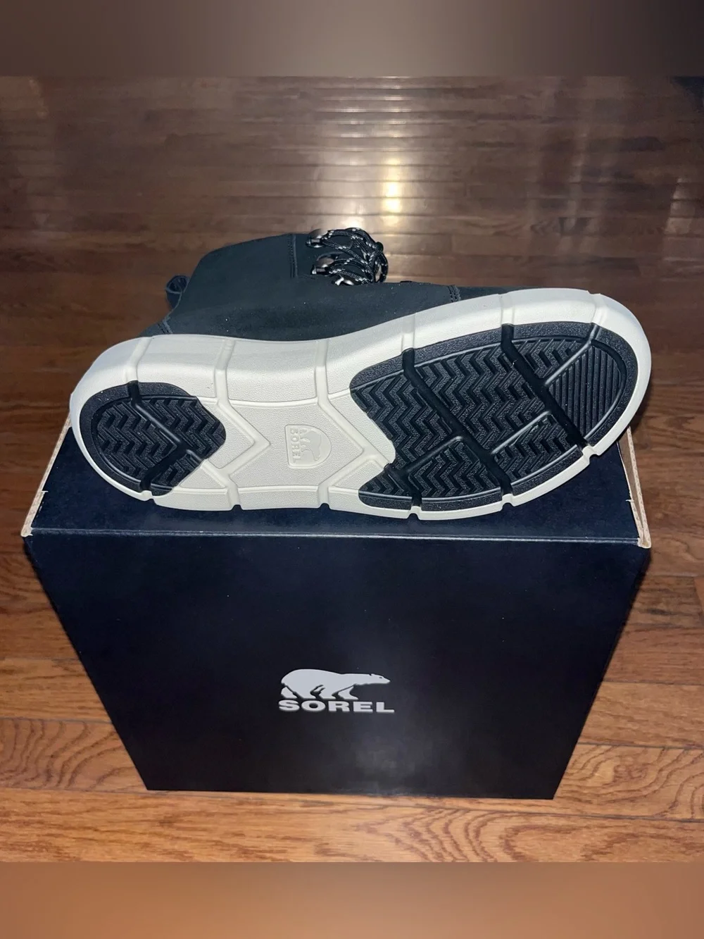 Sorel Explorer 3 Joan Waterproof Winter Boot Black & Chalk Women’s Size 7.5